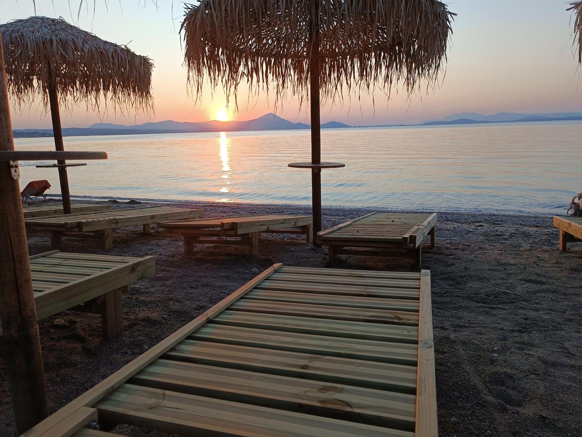 Μοντέρνα Εξοχική Μονοκατοικία Με Ιδιωτική Πισίνα! Khalkoutsion Exterior photo