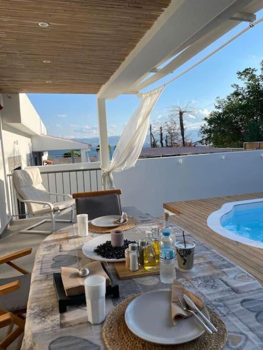 Μοντέρνα Εξοχική Μονοκατοικία Με Ιδιωτική Πισίνα! Khalkoutsion Exterior photo